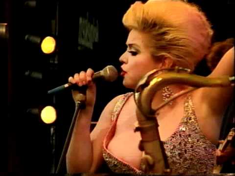 Gigantjes - Baby Don't You Cry - Uitmarkt 1996 + NOS Journaal - 1996