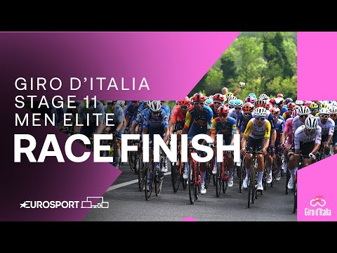 POWERFUL FINISH! 💪 | Giro D'Italia Stage 11 Race Finish | Eurosport Cycling