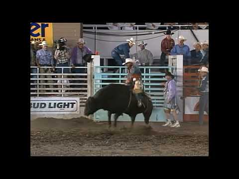 Ronnie Whitfield vs Silver Spur - 94 PBR Paso Robles (82 pts)