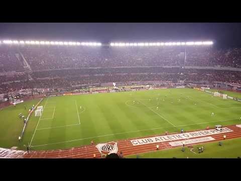 "A PESAR DE TODO ME SIENTO BIEN! | River Plate vs Jorge Wilstermann | Copa Libertadores 2017" Barra: Los Borrachos del Tablón • Club: River Plate