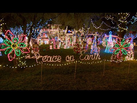 Bigger Is Better for The Cantu Family - The Great Christmas Light Fight