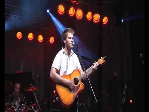 Tomáš Bezdeda - Únos - live