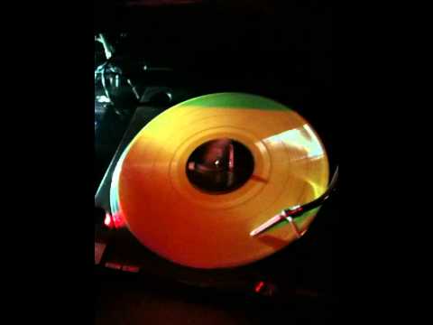 SALVATORE ANGELUCCI DJ@FLUID 06/11/2010