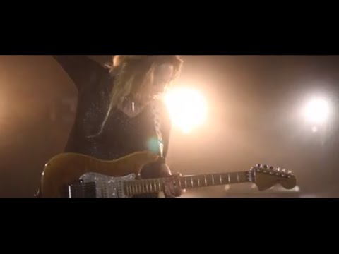 Miss Eliana Cargnelutti - Miss E. [Official Videoclip]