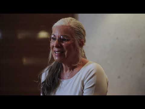 Stimmen aus dem Leben – Annelie Schröder-Bauerfeind, Yoga & Tanztherapie