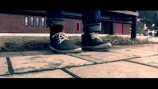 Move your feet - Junior senior (musicvideo)