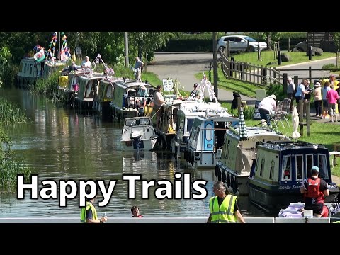334. Tiny Canal Boats You Can Tow! (Trailboat Festival 2024)