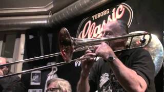 Camp Meeting Blues/ Peruna Jazzmen