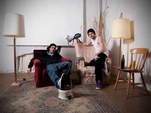 Ericson feat. iLLusion ,Flowsta & Dj Burnee - Vatos Locos  (2011)