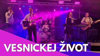 Video Pod Tlakem – Vesnickej život (Live Třešť)