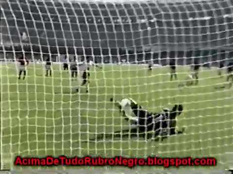 Defendeu a cobrança de pênalti do Túlio Maravilha em 1999