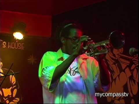 Jorge Vistel Trumpet Solo at la zorra el cuerva - Jazz Havana Cuba