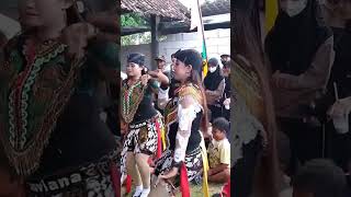 Download lagu PESONA JATHIL RARAS RANI, NAVIANA BIKIN JATUH 💞#short #shorts #shortvideo #jathilcantik mp3