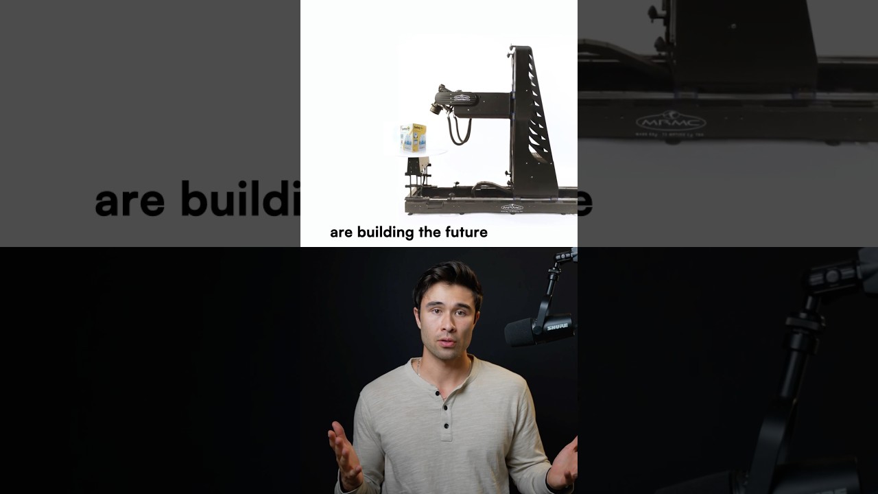 What’s going on in this Arkansas warehouse? 🤔🛍️ #trendingshorts #ai #tech