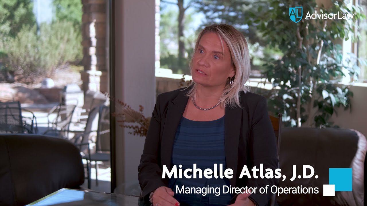 How do I form a new RIA and what are the minimum requirements?