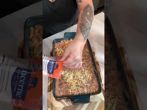 How to Make an Easy Amish Pasta Bake