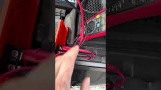 Qoltec 52481 Nabíječka Monolith DC-DC pro baterie LiFePO4, AGM 12V - 12V | 60A | 720W