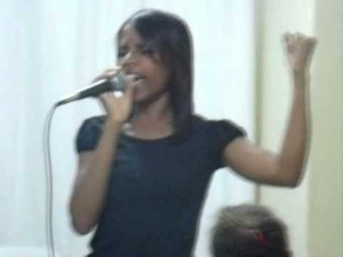 CANTORA MERILYN SILVA EM APORÁ-BA - MEU DIÁRIO