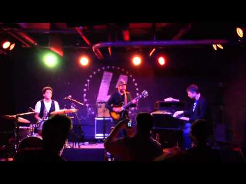 Alan Evans Trio - Opening Tune (Washington, DC 4/26/2012)
