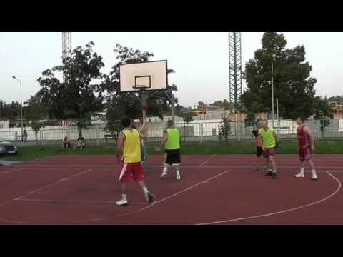 27.08.2011, Puławy V turniej streetball - grupa Open
