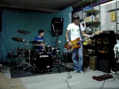 Blink 182 - All the small things (cover basso e batteria) [HQ].wmv