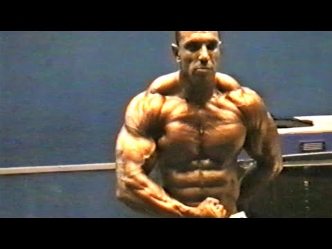 Abdel Bouhafs backstage - NABBA Universe 1994