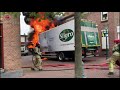 Vrachtwagen in brand in centrum Urk.