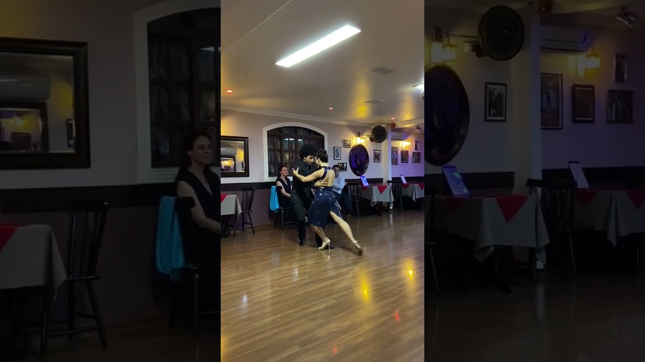 Gaby Mataloni y Vinicius Souza em Curitiba 26/11/22 1/4