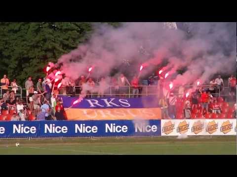 Kartofliska.pl: Ursus Warszawa - Hutnik Warszawa 26.05.2012 race na trybunie glownej