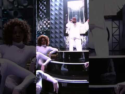 Fool For You - Cee Lo Green & Melanie Fiona 2011 Soul Train Awards 01