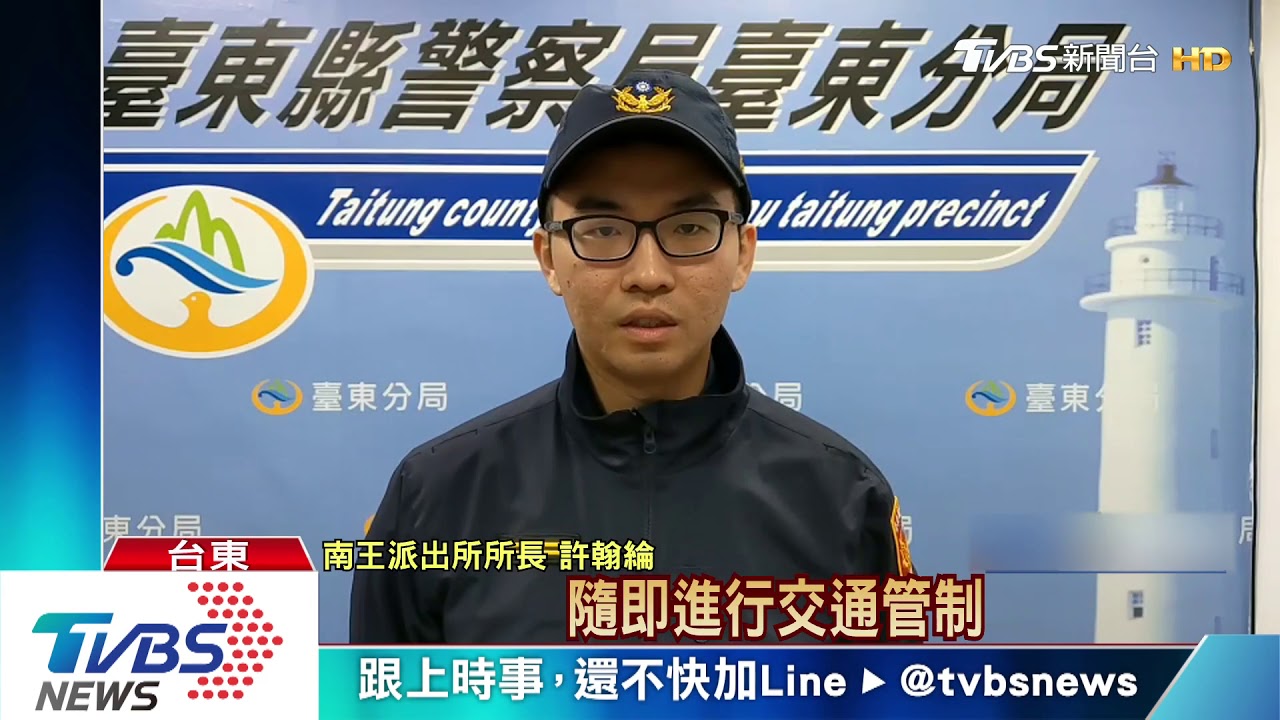 碰!轎車左轉失控 連撞3民宅波及3汽機車