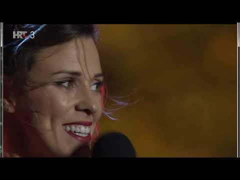 Natali Dizdar - Zagreb 17.09.2021 ( live ) 1. Iluzionist 2. Slobodna