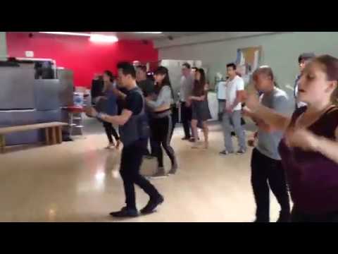 FREE Class- fun salsa footwork (solo) before the social