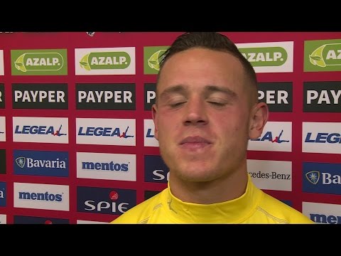 NAC-speler Giovanni Korte scoort tegen Fortuna Sittard