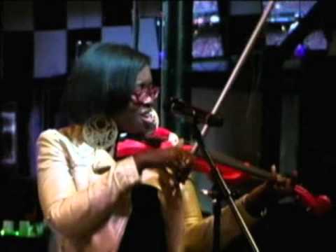 Charisa The Violin Diva
