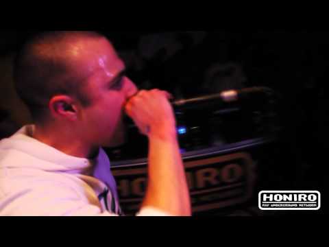 AMSTERDAM BATTLE 2011 - FINALE - MARIO [Fratelli Quintale] vs REPPERINO