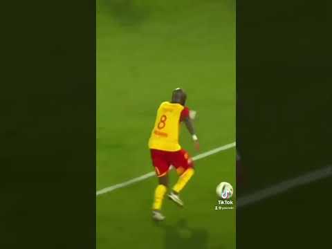 #but  #football #foot #fofana #lens #ligue1 #skills #goals #beutiful