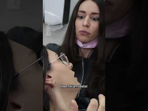 Quando a dentista é mais direta sabe... haushuah #shorts