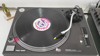 Ken Laszlo - Video Killed The Radio Star