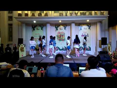 170716 Pinkie Pie - Black widdow+Wee Woo (PRISTIN Dance Cover)