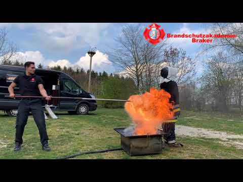 Brandschutzakademie-Braker YouTube-Vdeominiatur 13