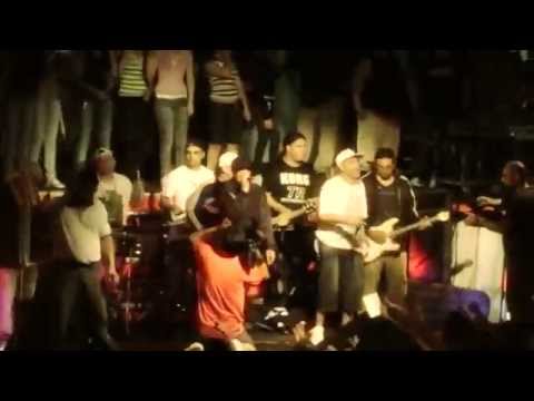 La Liga - Me Volvi A Enamorar (Video Clip Oficial) (Diciembre 2011)