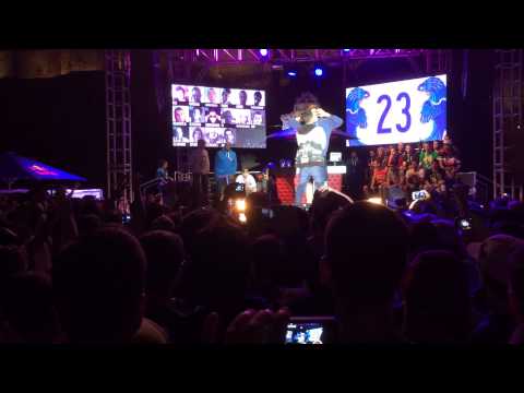 Skone vs BTA FINAL RED BULL BATALLA DE LOS GALLOS 2014 EN MALAGA (HD)