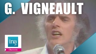 Gilles Vigneault &quot;J&#39;ai planté un chêne&quot; (live officiel) | Archive INA