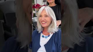 Cornelia ist definitiv die schönste 70 jährige Frau aus Bonn ❤️#greyhair #hair #blonde #hairstylist
