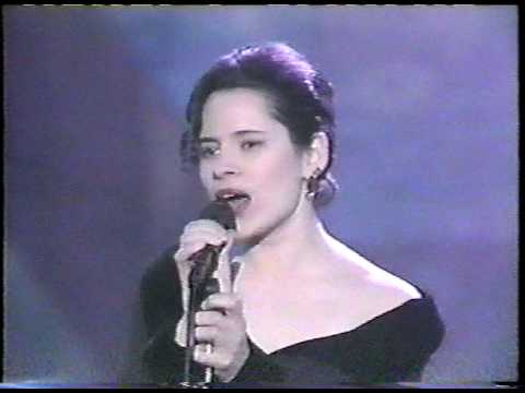 Few And Far Between by 10,000 Maniacs
