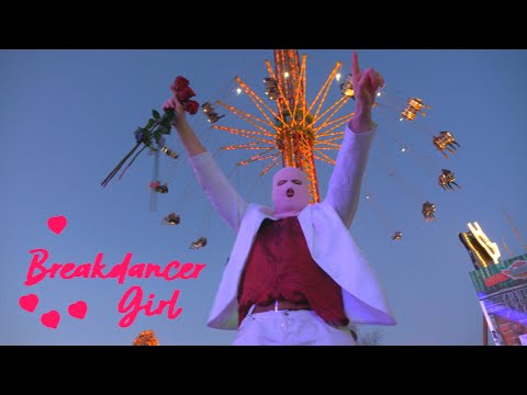 PA69 - Breakdancer Girl