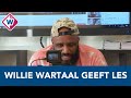 Groep 7 verrast met leraar Willie Wartaal van De Jeugd van Tegenwoordig - OMROEP WEST
