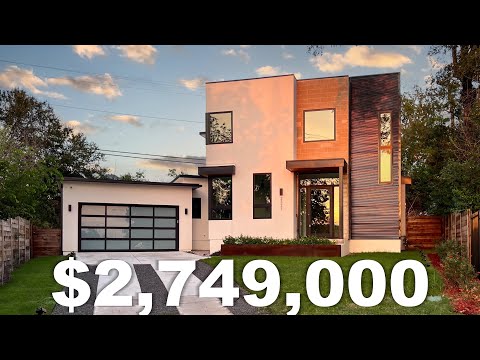 Experience Modern Luxury in Steps from Downtown Austin