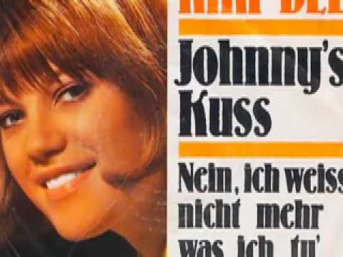 JOHNNY'S KUSS cover